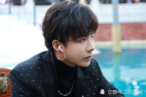 吃瓜娱乐圈刘宇宁,吃瓜娱乐圈，揭秘明星背后的故事