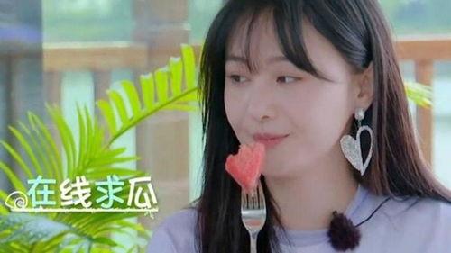娱乐吃瓜酱小宝贝视频,揭秘热门视频背后的故事