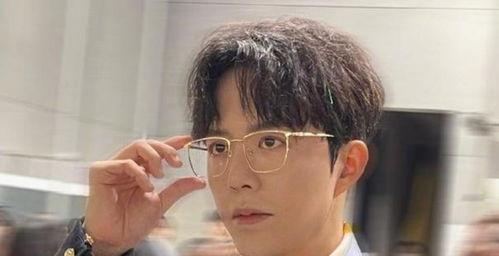 娱乐圈吃瓜辉总,揭秘吃瓜辉总背后的故事